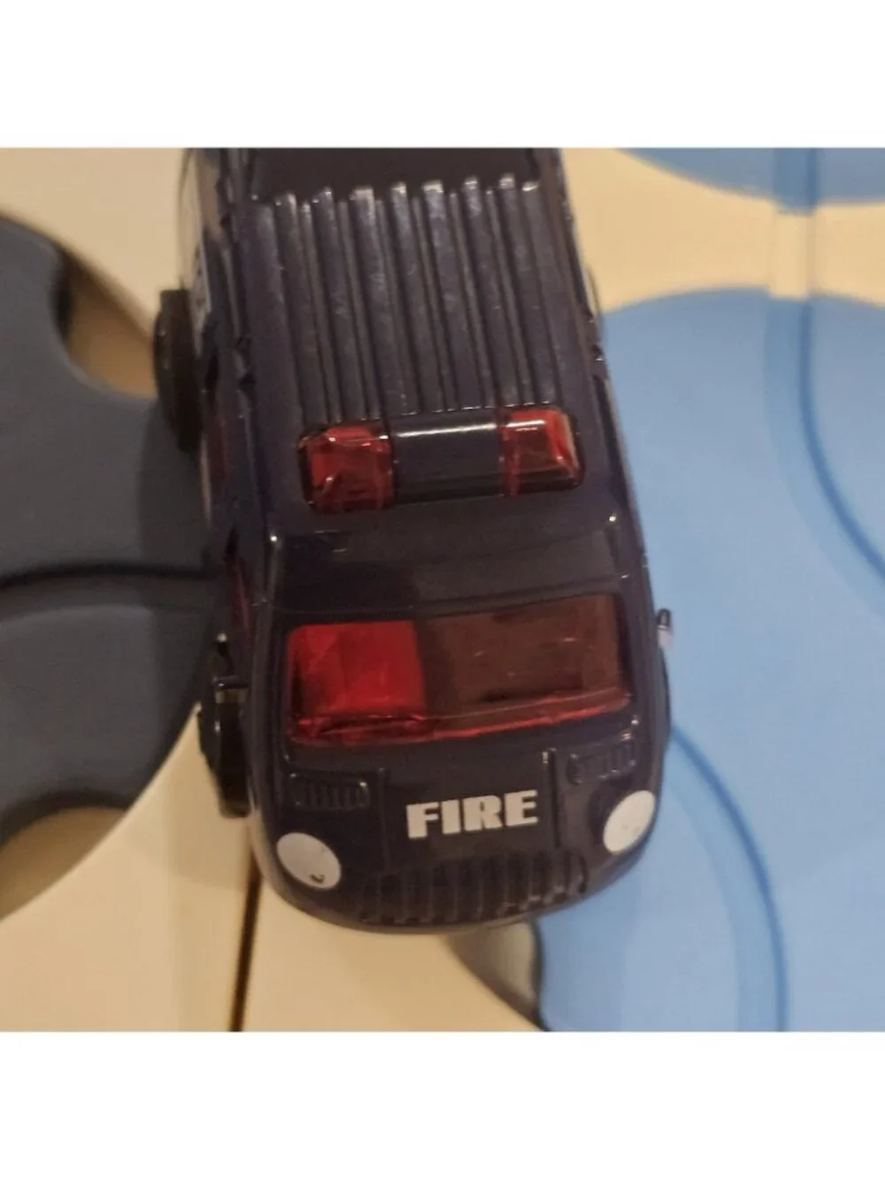 Flipo A-Maze Tracks DIY Track Maze Set with Battery Powered Police Car WORKS